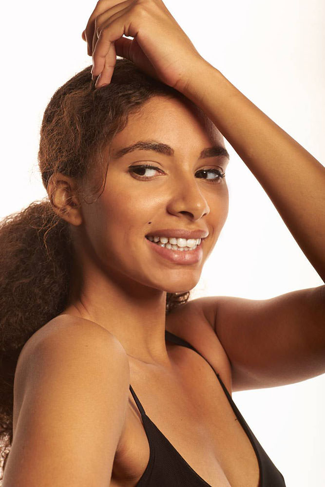 Model: Vanessa 89763