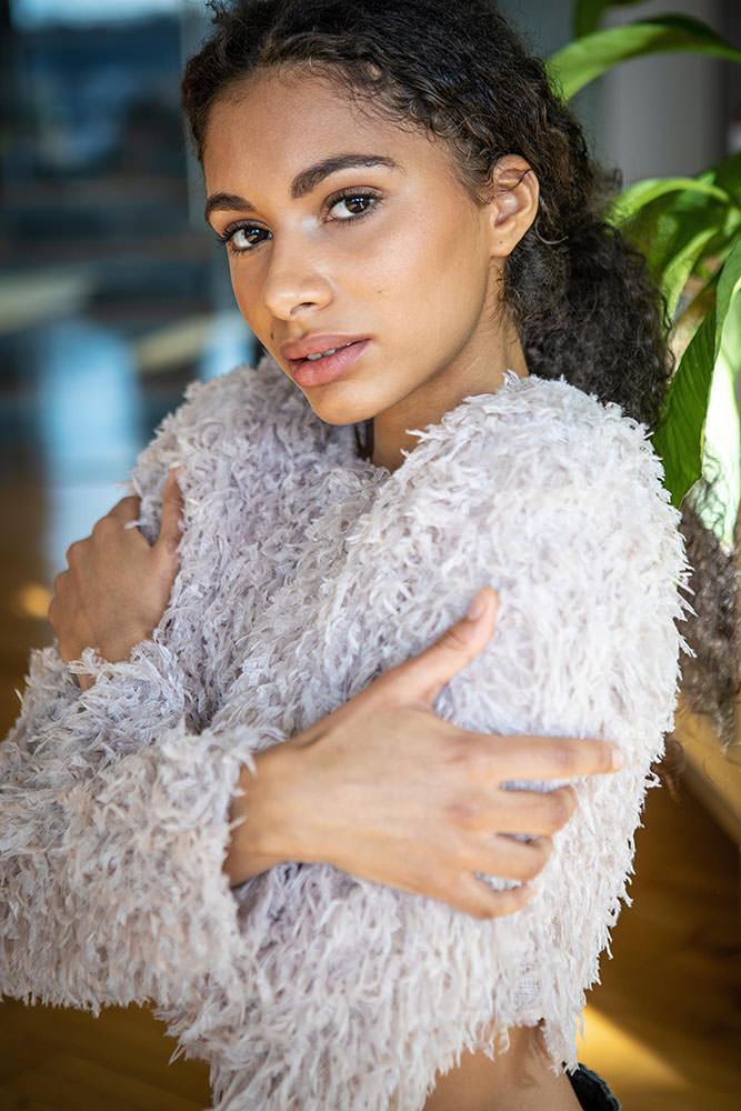 Model: Vanessa 89768