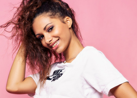 Model: Vanessa 61348