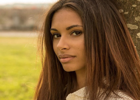 Model: Vanessa 61367