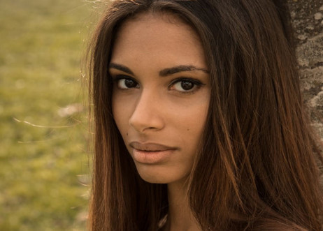 Model: Vanessa 61368