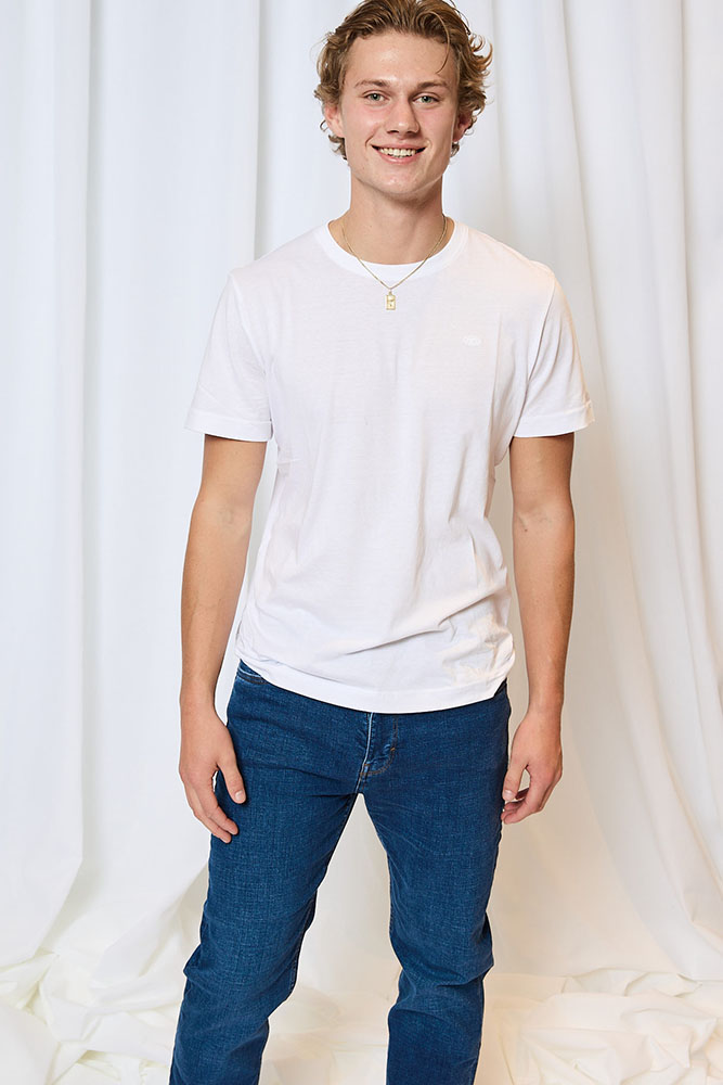 Model: Julian 122075