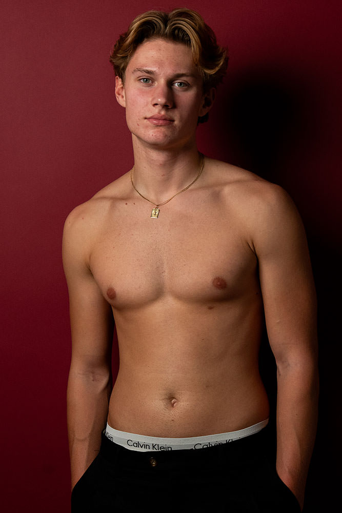 Model: Julian 122169