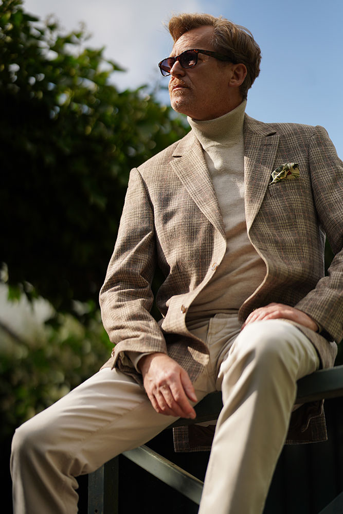 Model: Manfred 96687