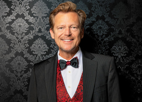 Model: Manfred 96706