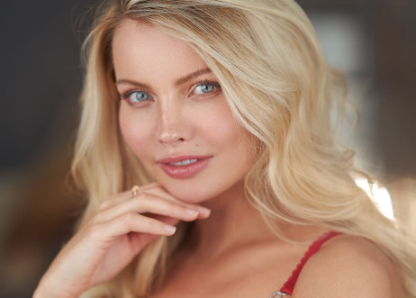 Model: Karina 105070