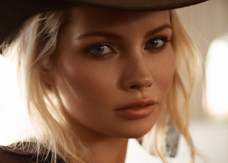 Model: Karina 105075