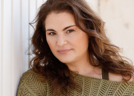 Model: Claudia 101304