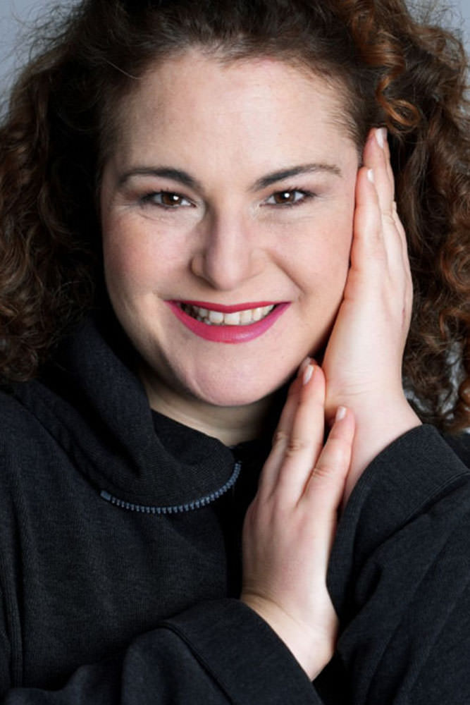 Model: Claudia 117972