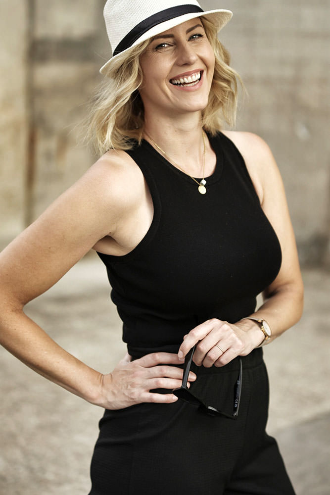 Model: Leonie 103363