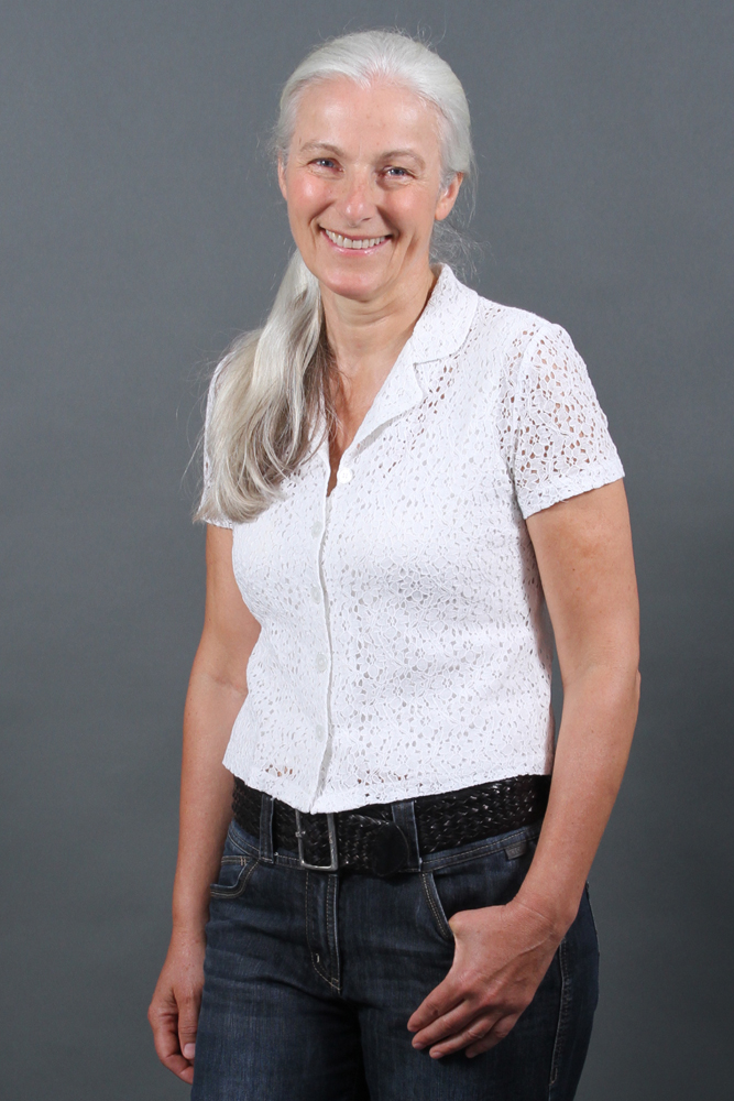 Model: Christine 11570