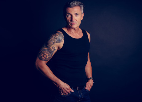 Model: Oliver 72348