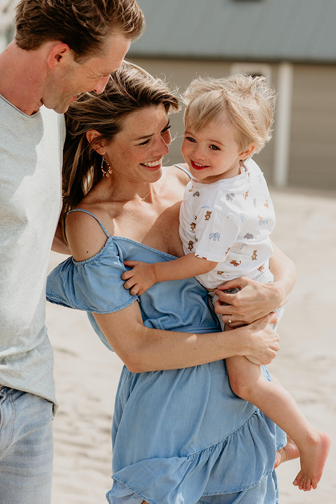 Model: Christine 89821