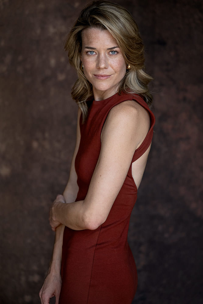 Model: Christine 108908