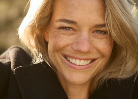 Model: Christine 115846