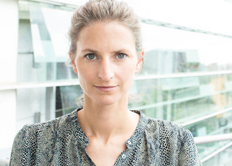 Model: Annika 102307