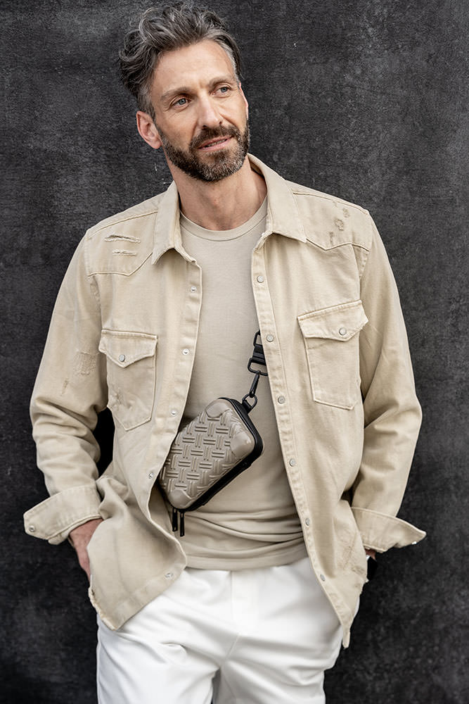 Model: Andreas 89216