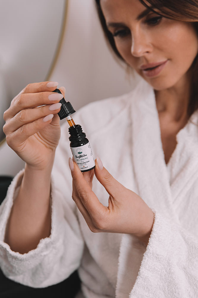 Model: Claudia 101861