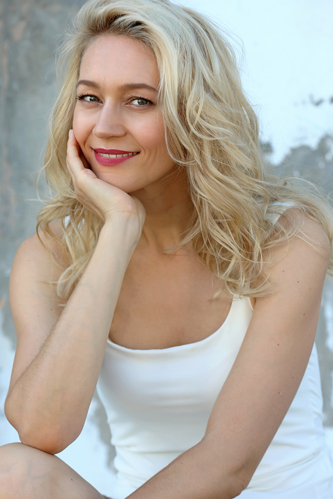 Model: Christine 59493