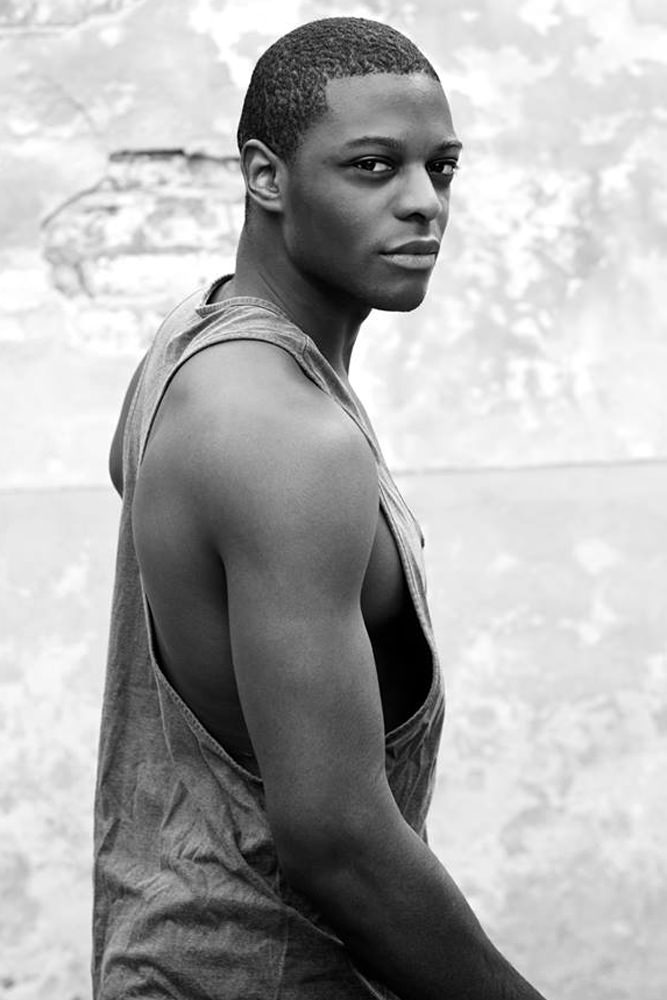 Model: Franklyn 30697