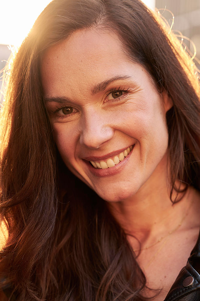 Model: Sabrina 98374