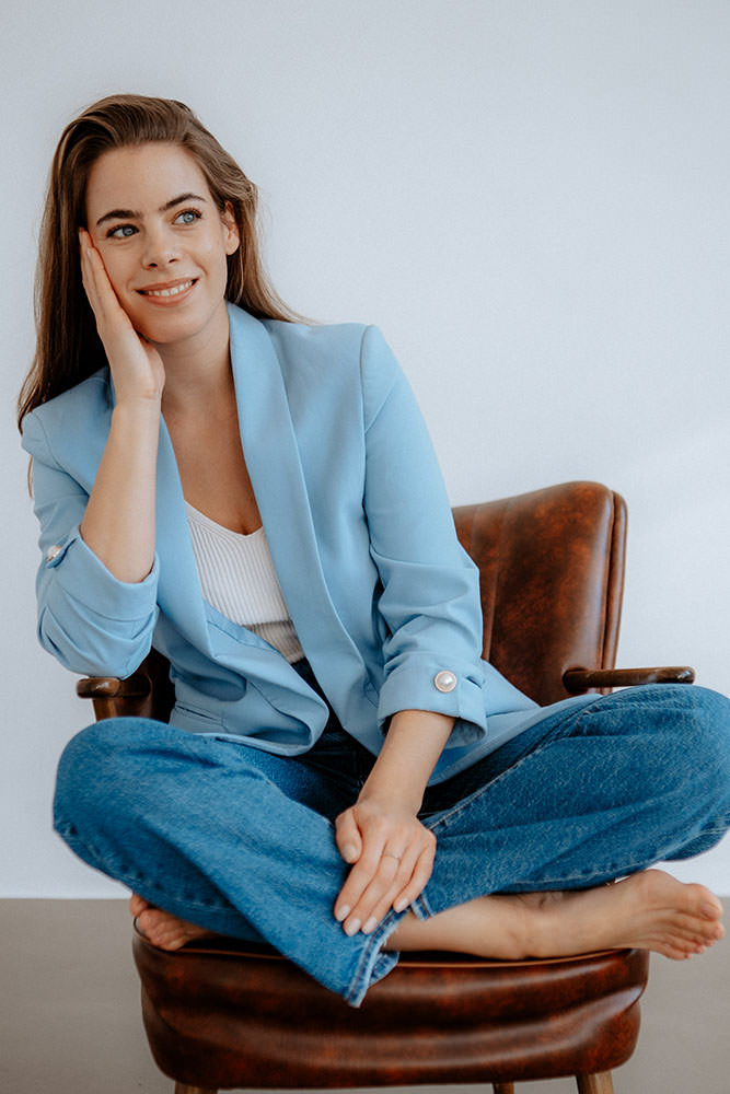 Model: Anisia 113022