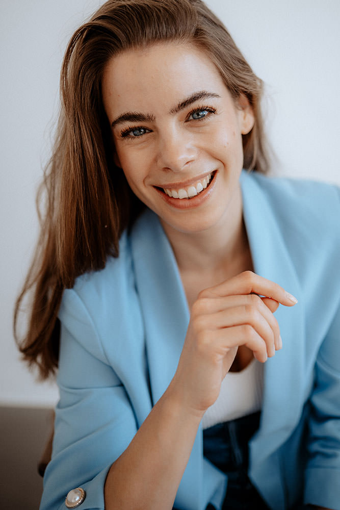 Model: Anisia 113025