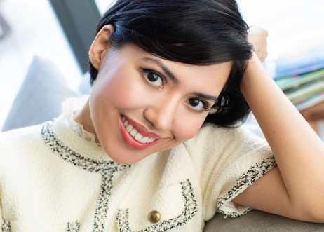 Model: Caroline 99672