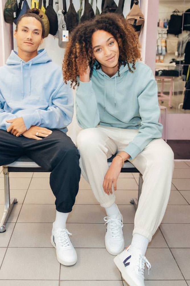 Model: Darleen 101511