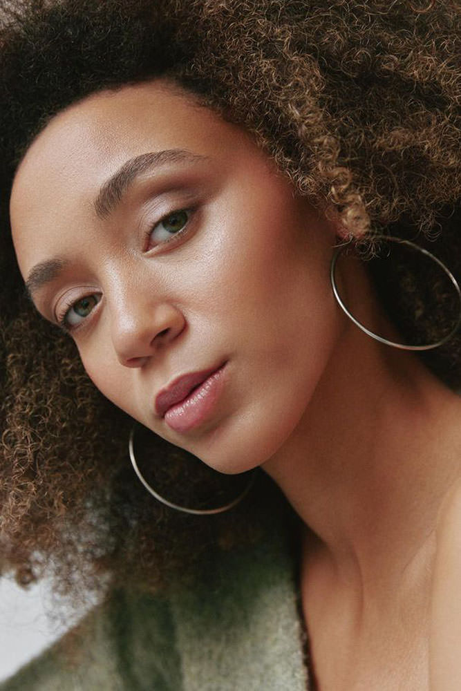 Model: Darleen 101512