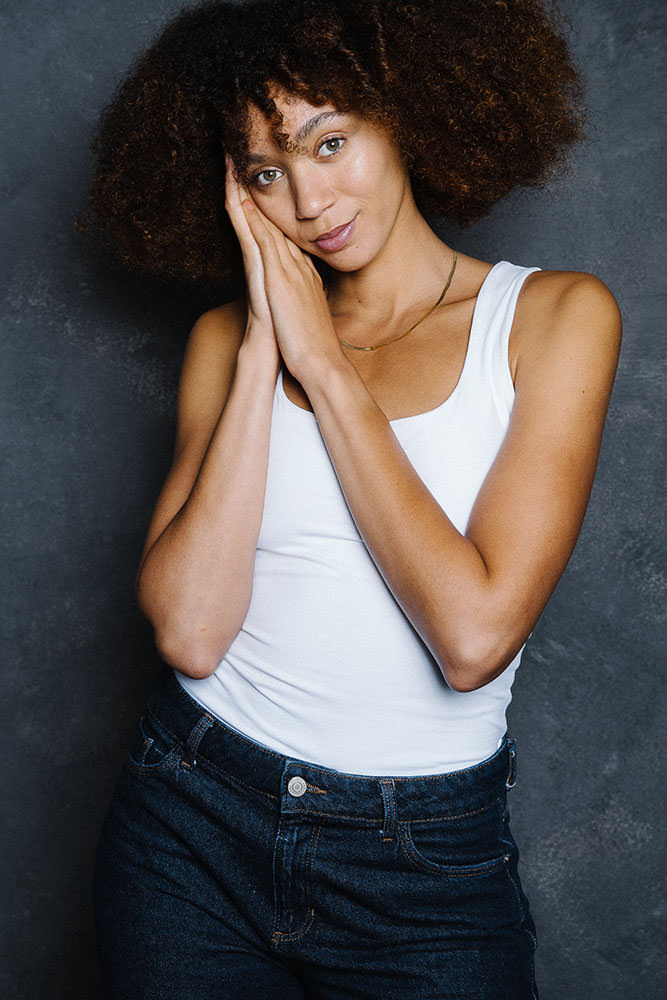 Model: Darleen 105542