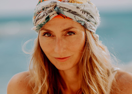 Model: Christina 81760