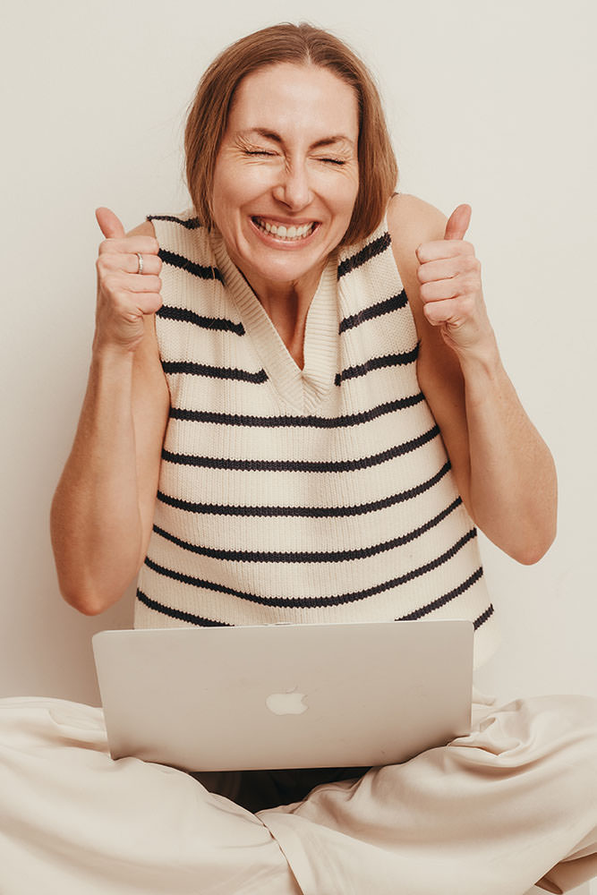 Model: Christina 87400