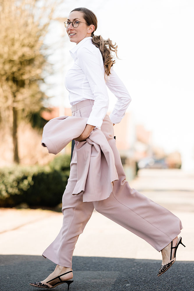 Model: Christina 87402