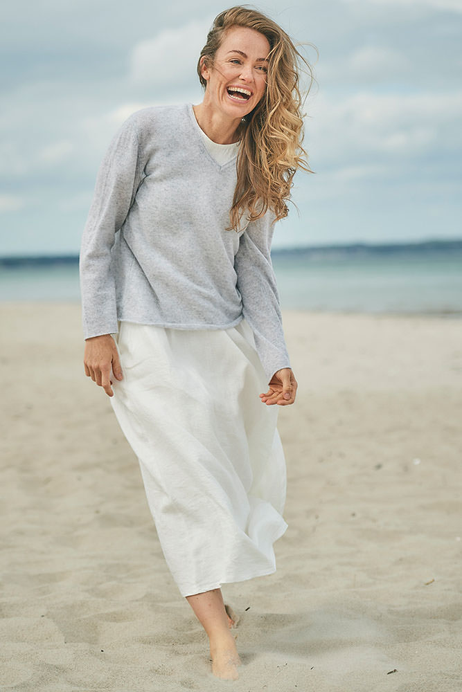 Model: Tina-Marie 72802