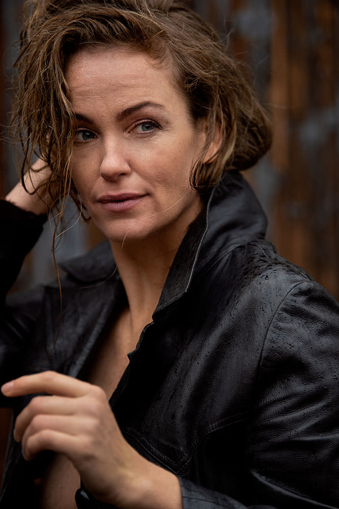 Model: Tina-Marie 77763