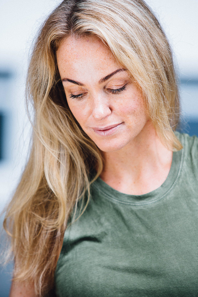 Model: Tina-Marie 50506