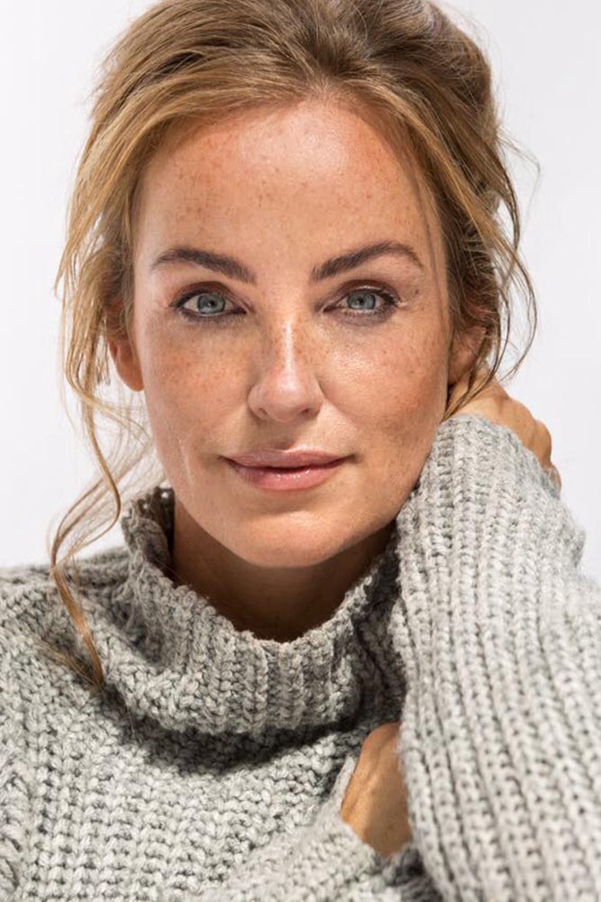 Model: Tina-Marie 52172