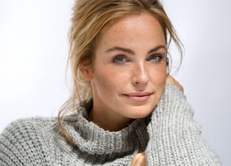 Model: Tina-Marie 52173