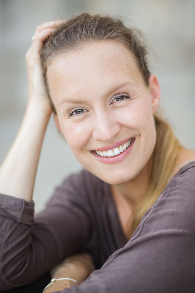 Model: Valerie 38184