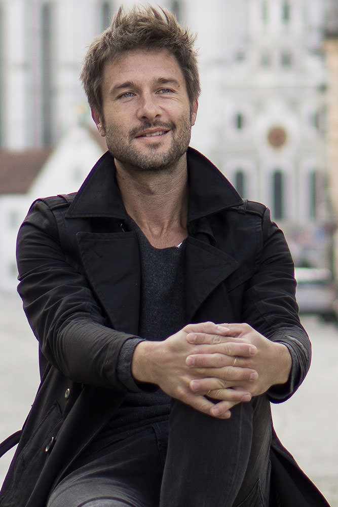 Model: Maximilian 79824
