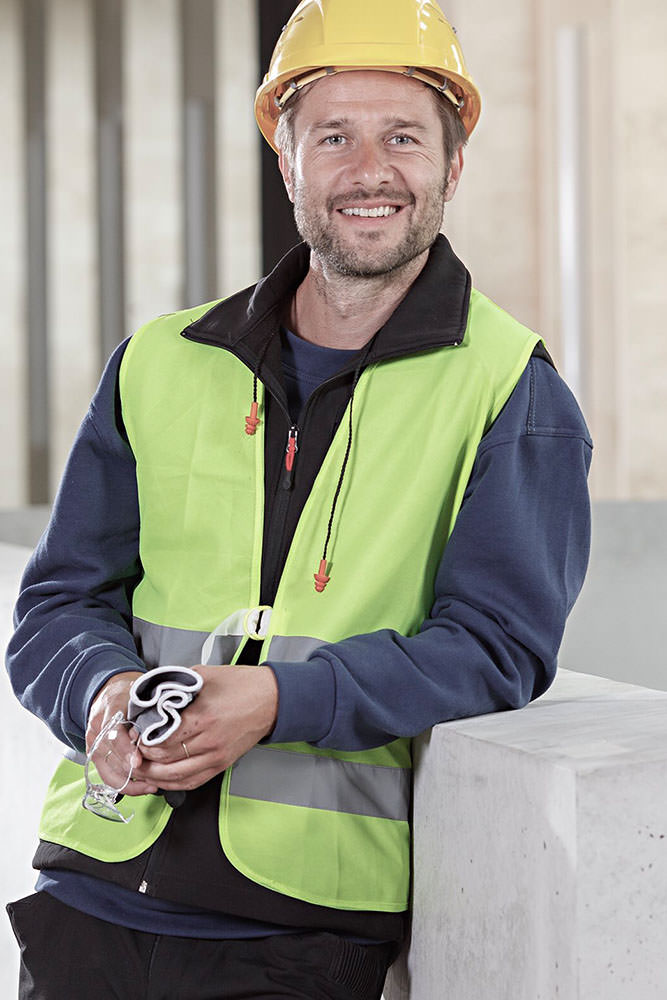 Model: Maximilian 79848