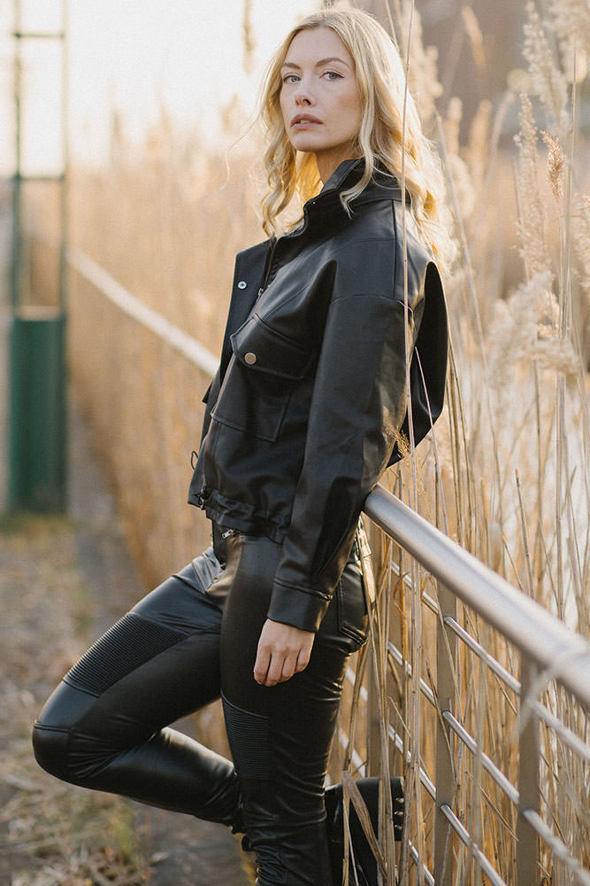 Model: Mirja 112057