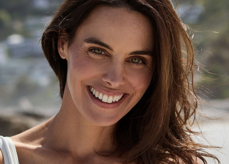 Model: Jennifer 115041