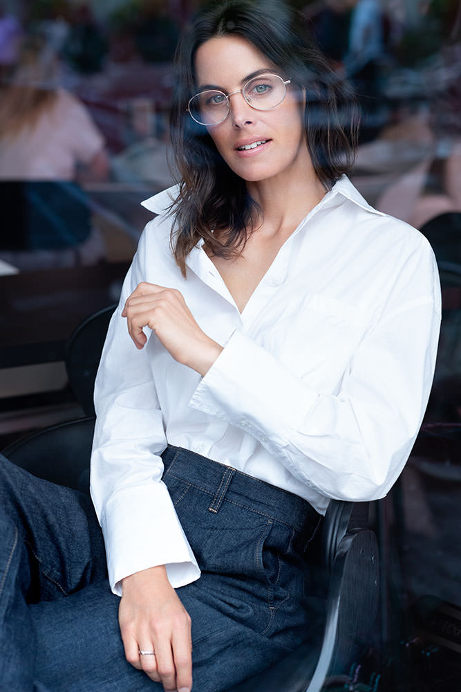 Model: Jennifer 115327