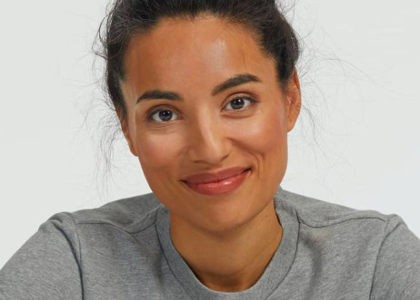 Model: Amanda 111201