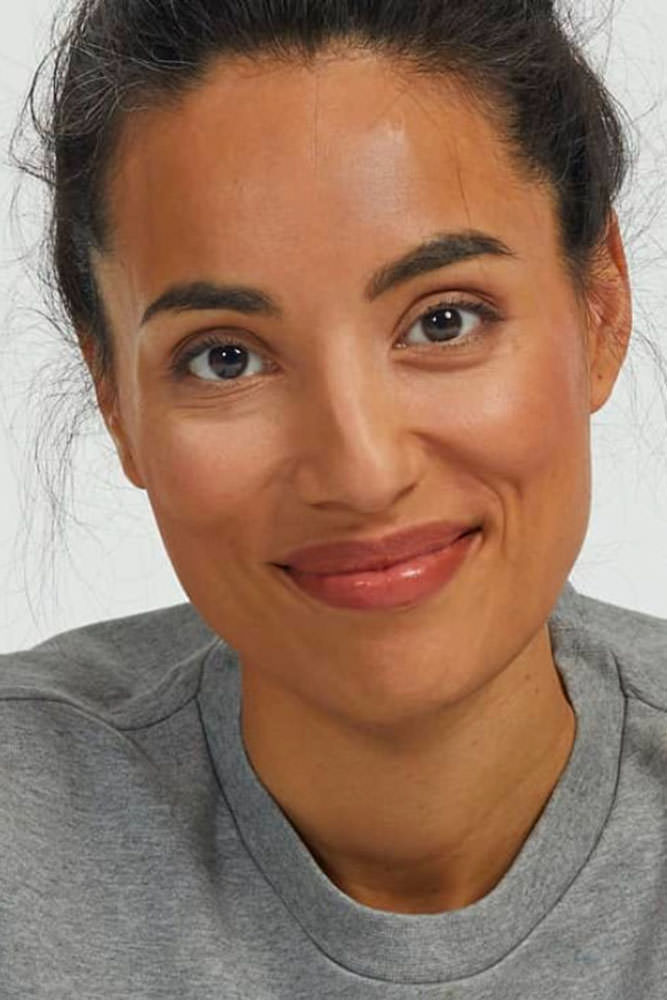 Model: Amanda 111202