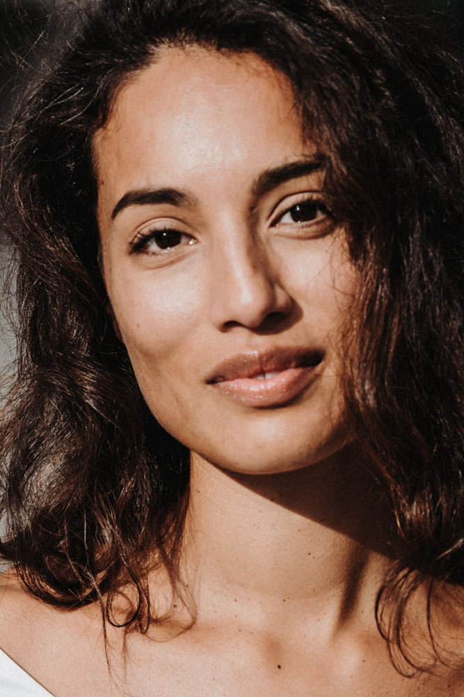 Model: Amanda 111209