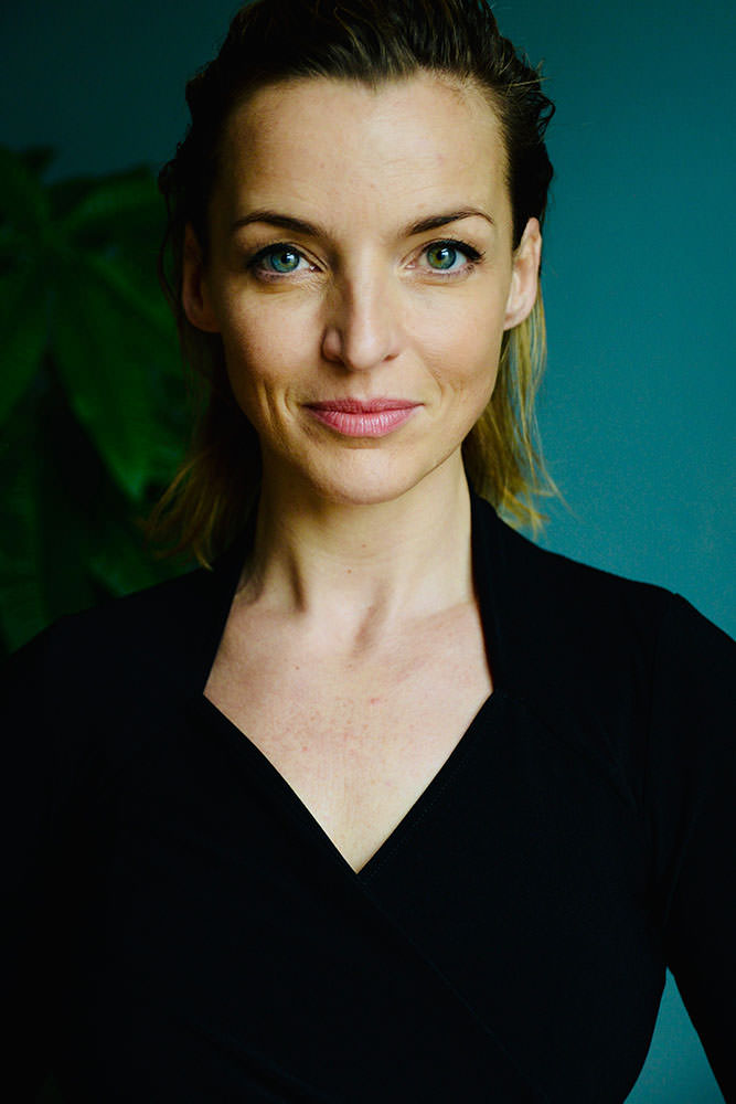 Model: Deborah 72078