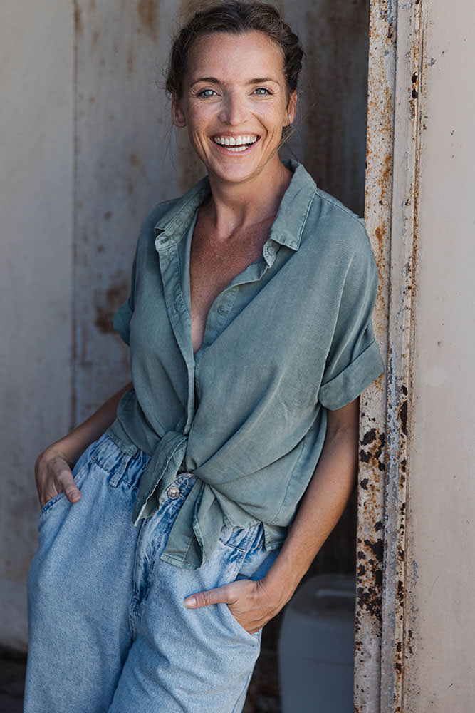 Model: Deborah 103472